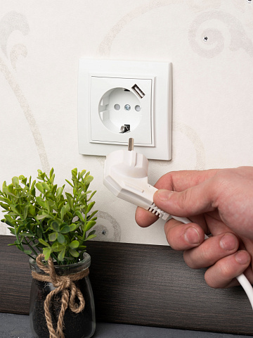 EKF Basic Минск Белый Розетка с/з, со шторками, 16А, с USB 1А, СП